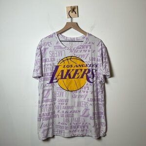 Lakers NBA Women’s Graphic Tee Basketball Purple size XXL